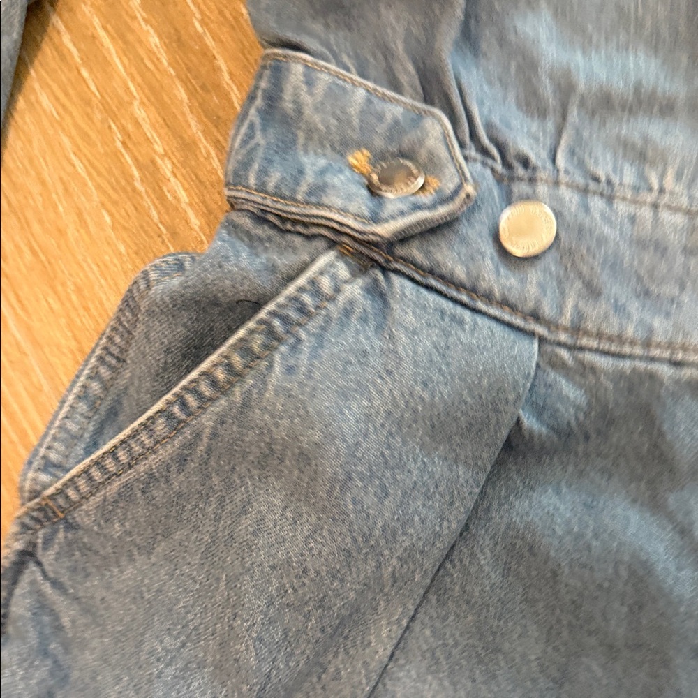 NWT Universal Thread Light Blue Denim Button-Fron… - image 7